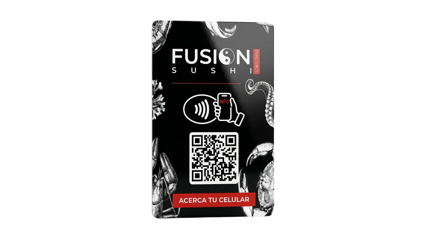 Tarjeta NFC personalizada de Fusion Sushi, negra con ilustraciones de mariscos
